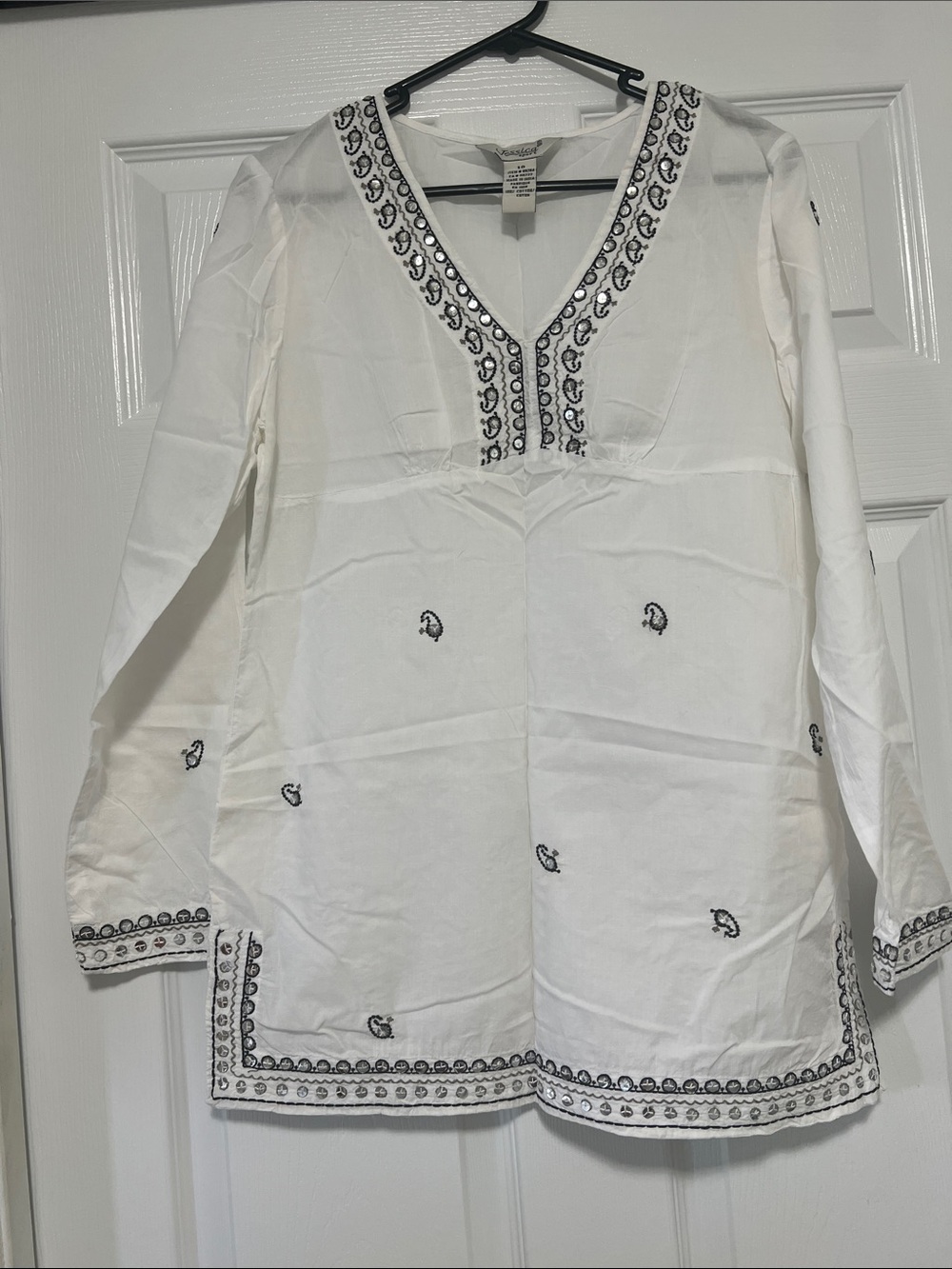 ✨Jessica Sport Embroidered Boho Tunic | White Cotton V-Neck Blouse | bundle & 💸 - Picture 3 of 9